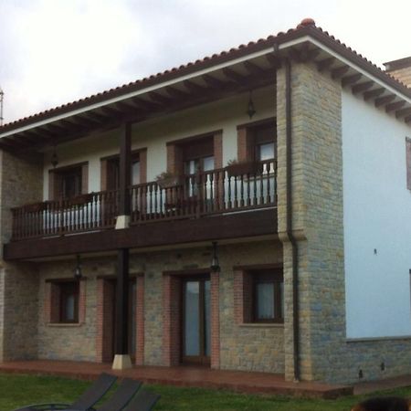 Villa Tiviti Oviedo Exteriér fotografie