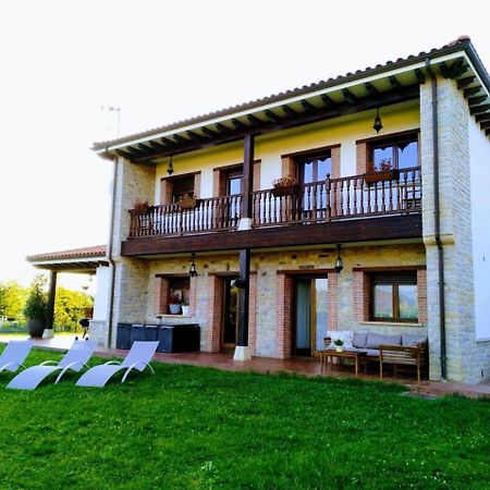 Villa Tiviti Oviedo Exteriér fotografie