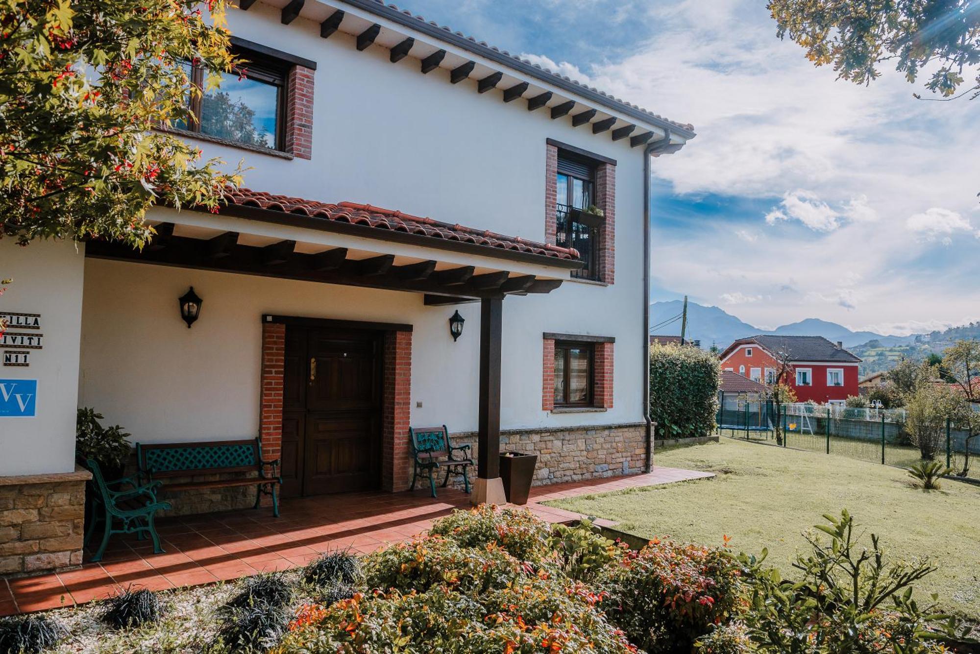 Villa Tiviti Oviedo Exteriér fotografie