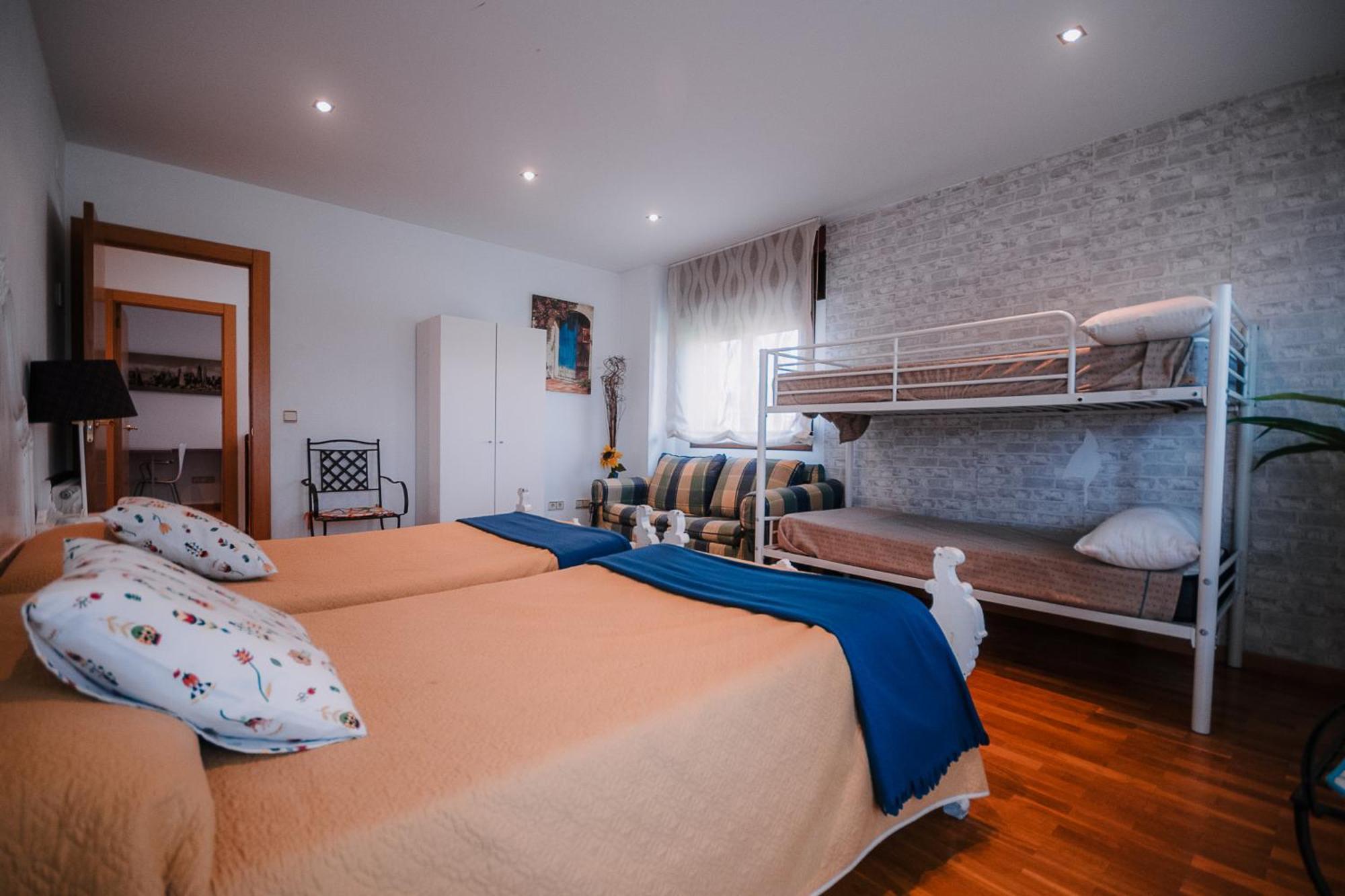 Villa Tiviti Oviedo Exteriér fotografie